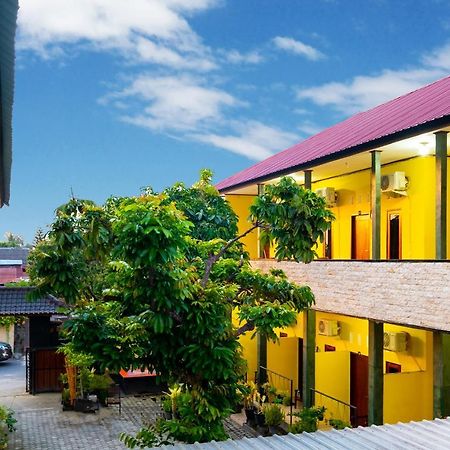 Spot On 2732 Sandy Guesthouse Mataram Exterior foto