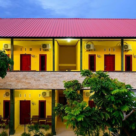 Spot On 2732 Sandy Guesthouse Mataram Exterior foto