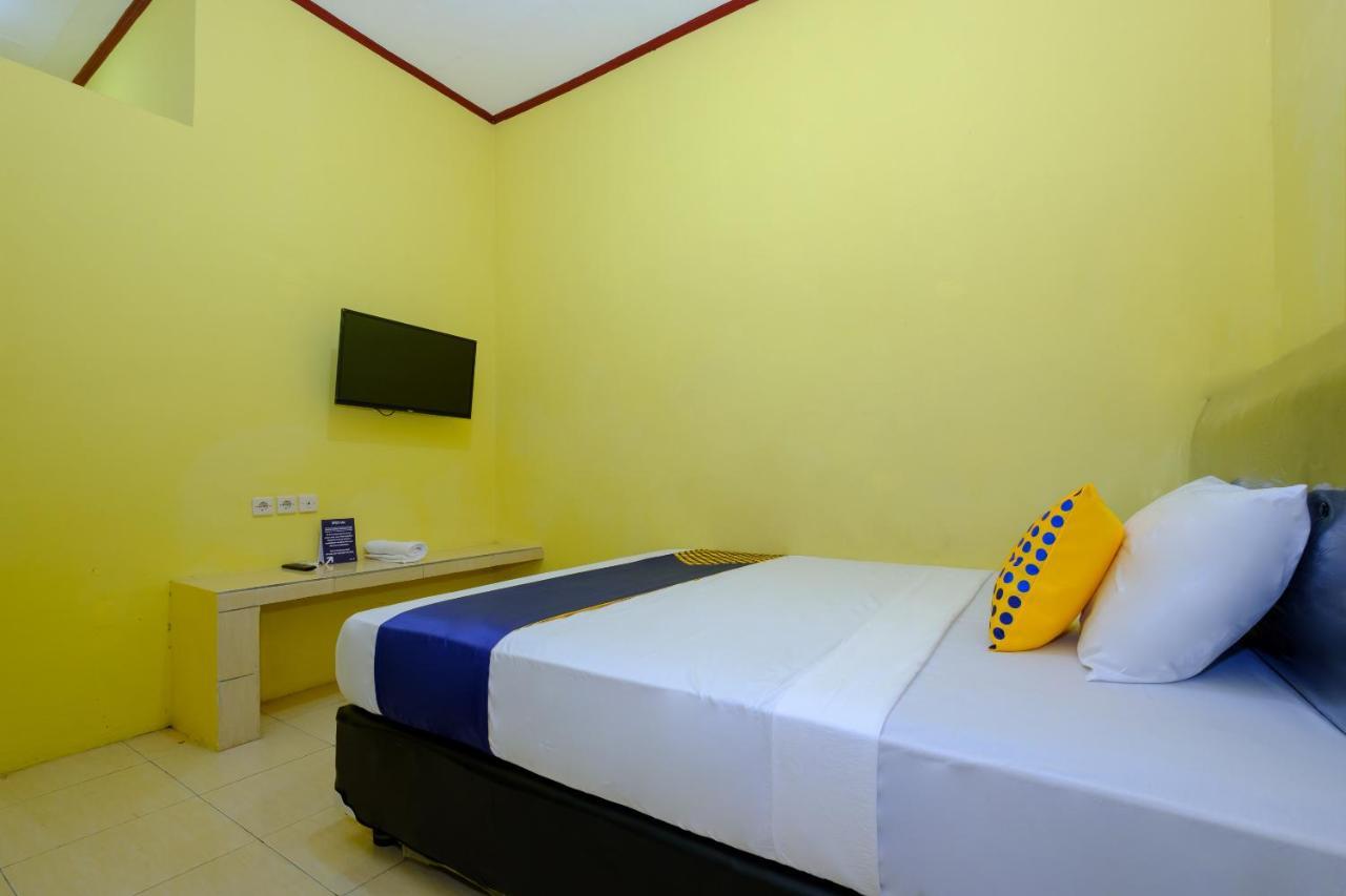 Spot On 2732 Sandy Guesthouse Mataram Exterior foto