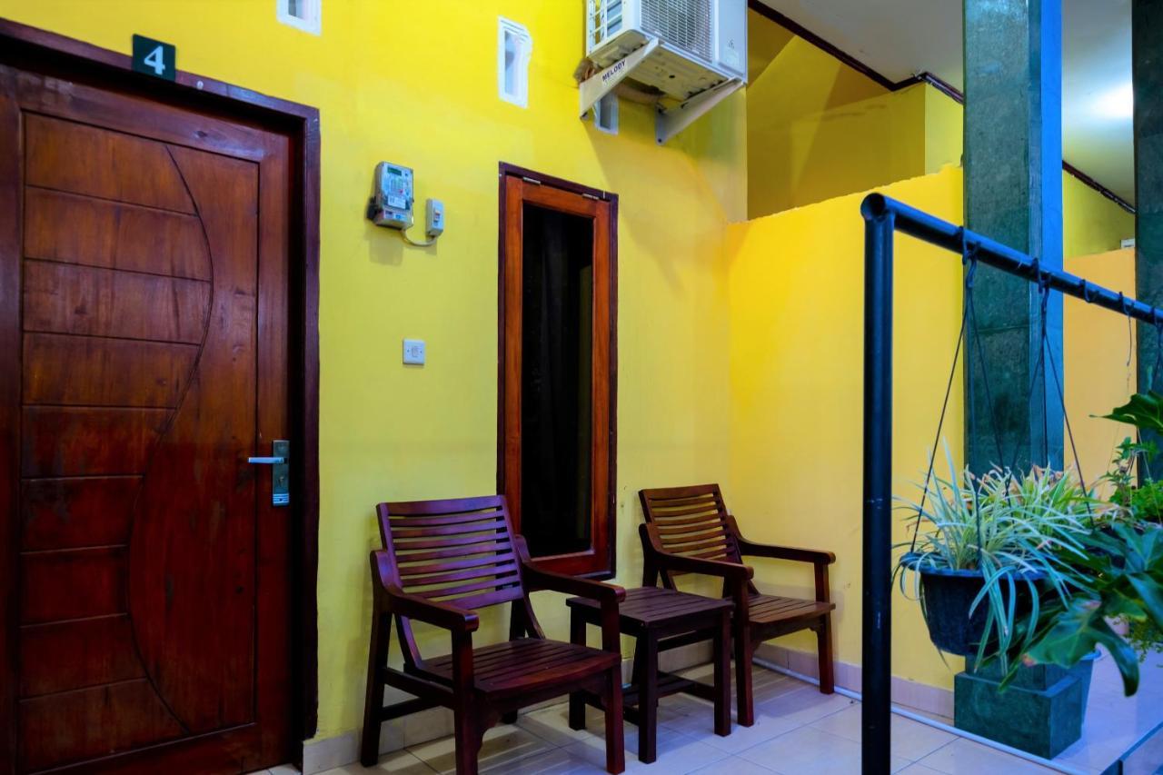 Spot On 2732 Sandy Guesthouse Mataram Exterior foto